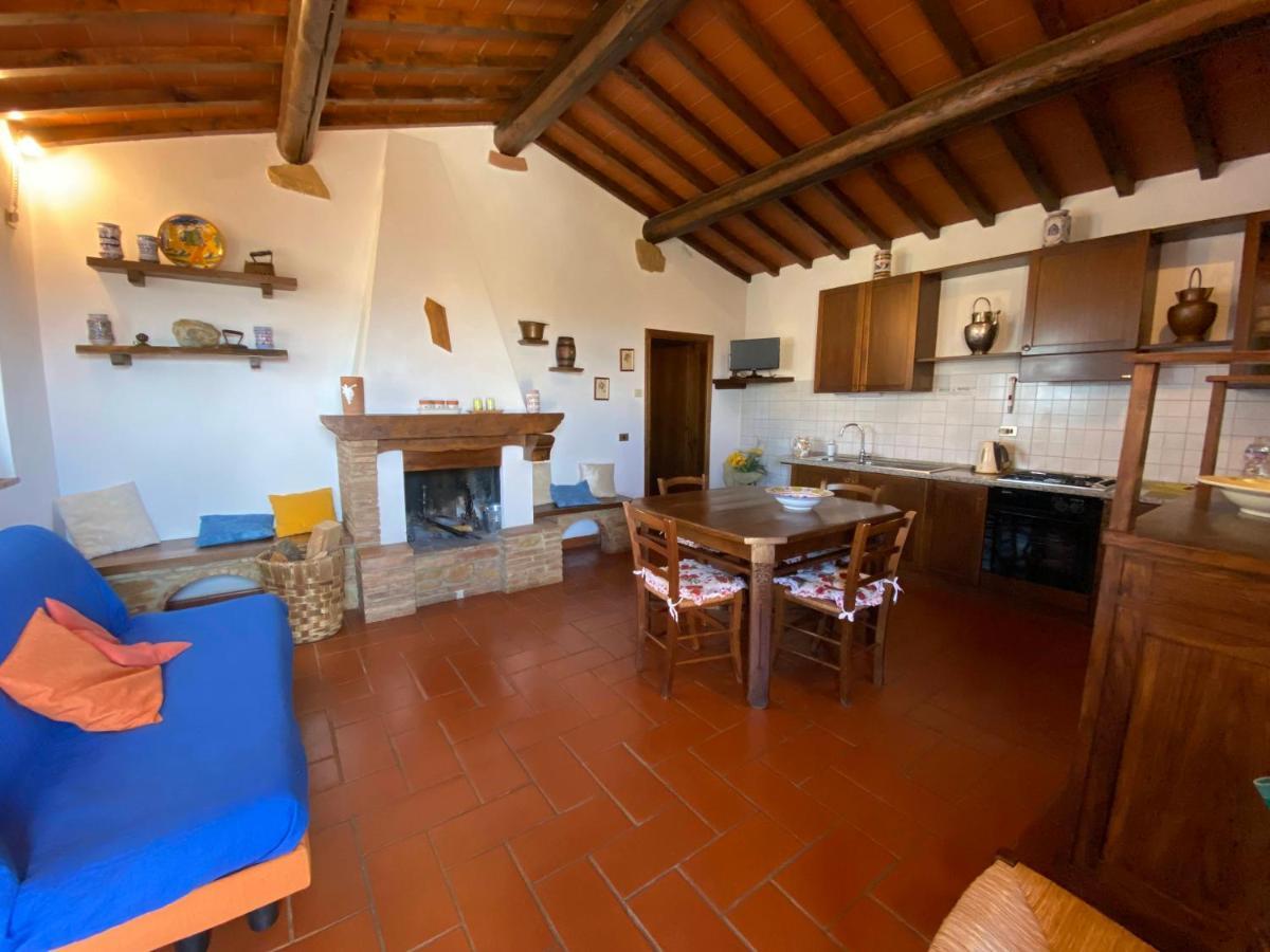 La Casina Sonia Apartment Montaione Luaran gambar