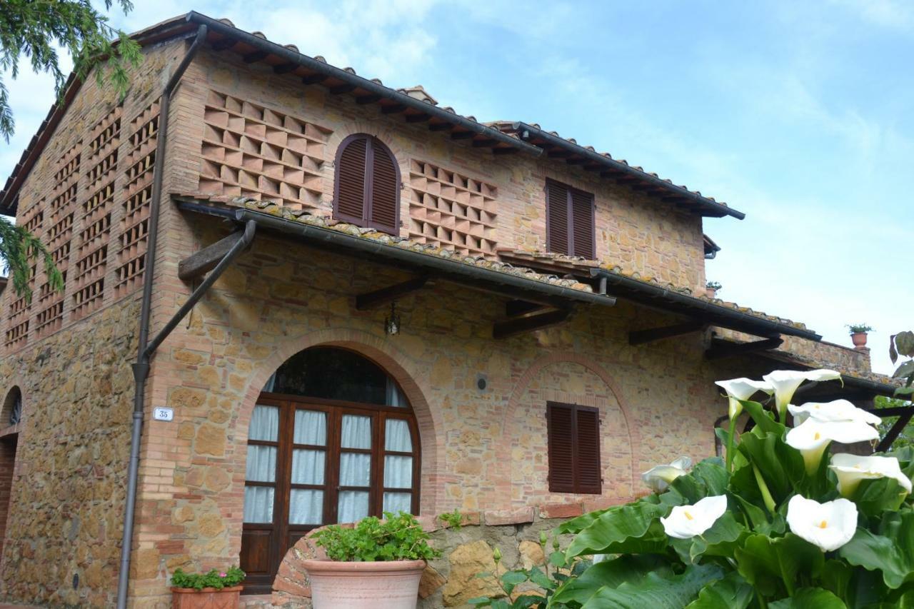 La Casina Sonia Apartment Montaione Luaran gambar